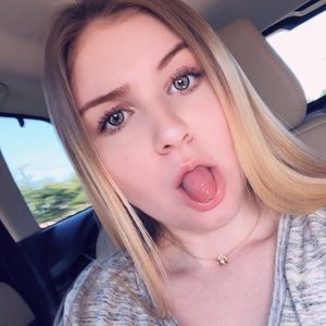 Meet your Posher, Kaitlyn